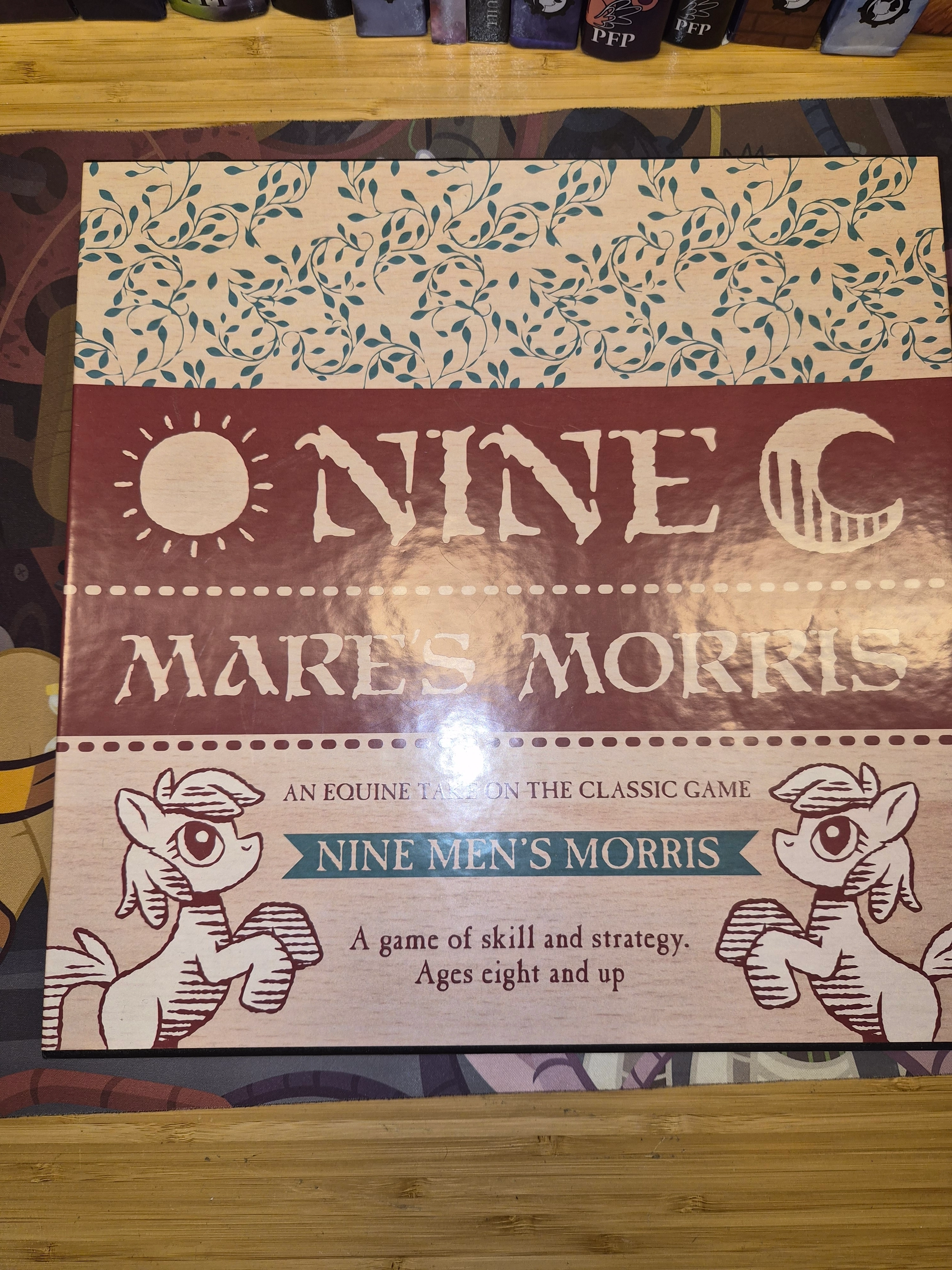 Nine Mare's Morris Tabletop Game