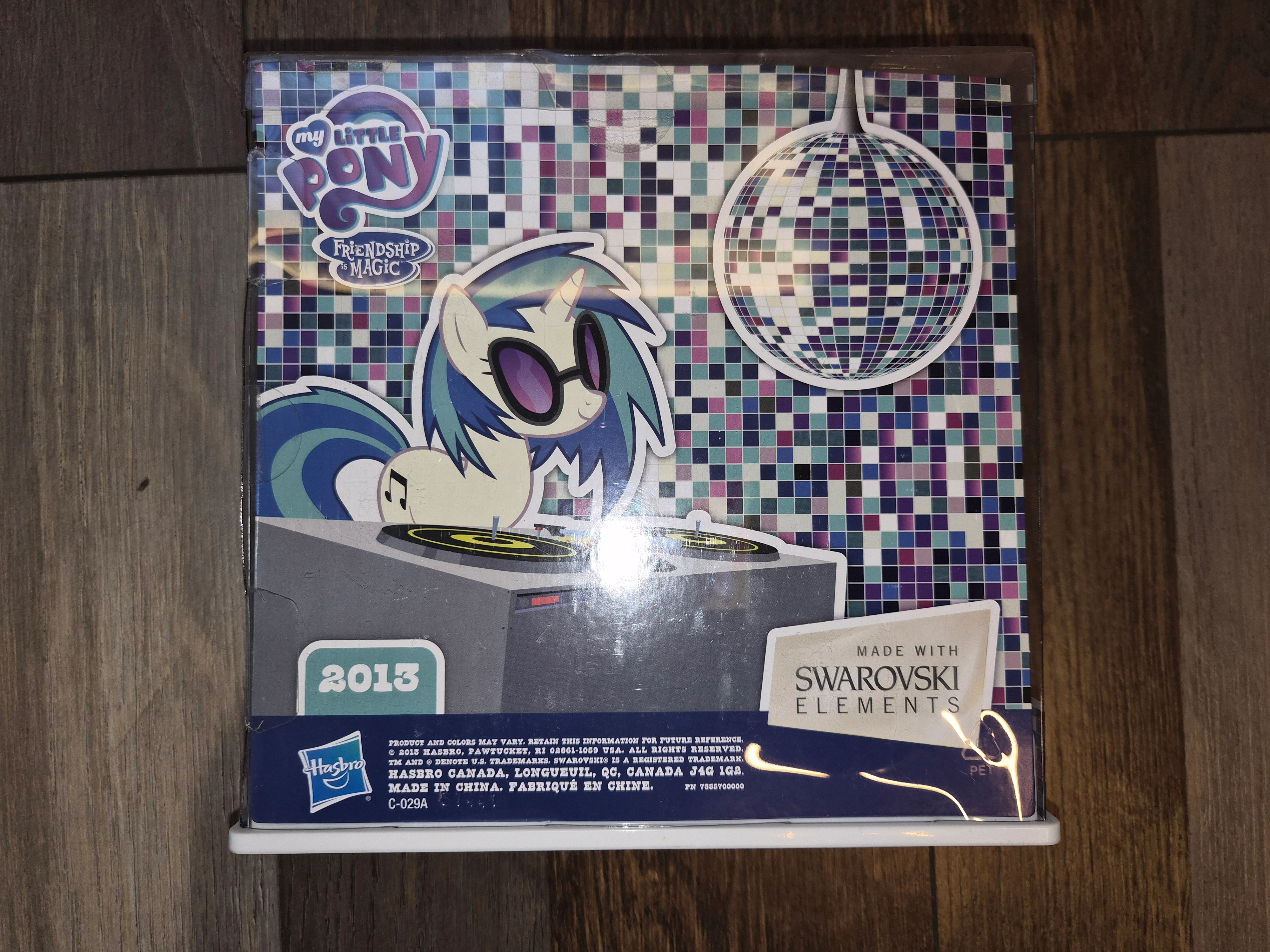 DJ Pon-3 2013 San Diego Comic Con (SDCC) Exclusive Vinyl Figure